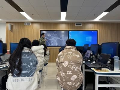 喜報 我院學(xué)子在浙江省“區(qū)塊鏈技術(shù)應(yīng)用”職業(yè)技能大賽中斬獲佳績，彰顯軟件開發(fā)硬實力